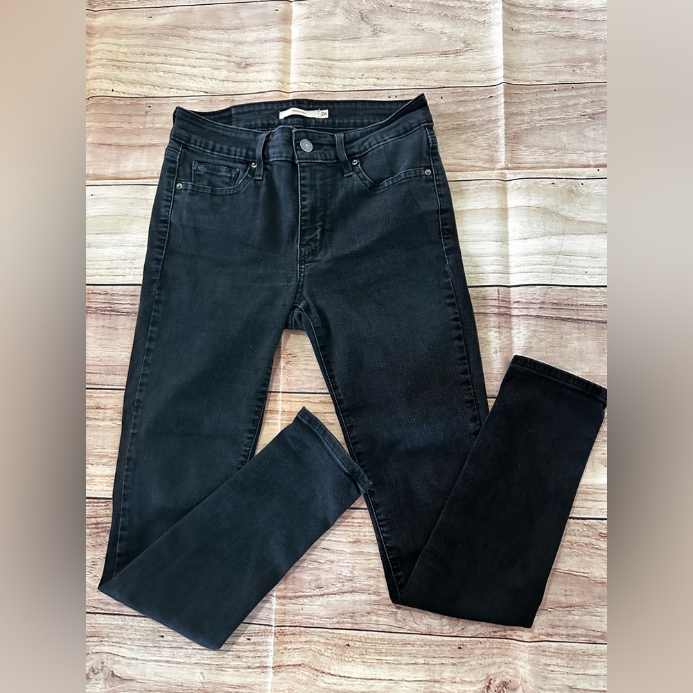 Levi’s 711 Skinny Black Jeans women size 26